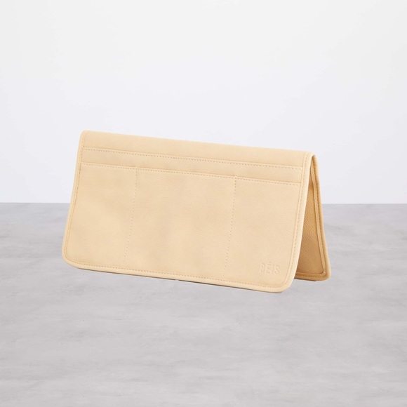 BEIS Seatback Organizer in Beige - Picture 2 of 7